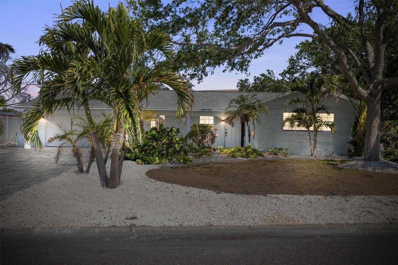 10001 S Yacht Club Dr., Treasure Island, FL 33706