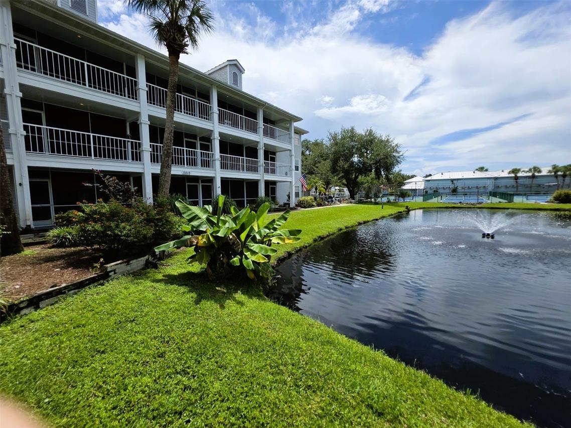 2210 Vista Del Sol Cir. #502, Lutz, FL 33558