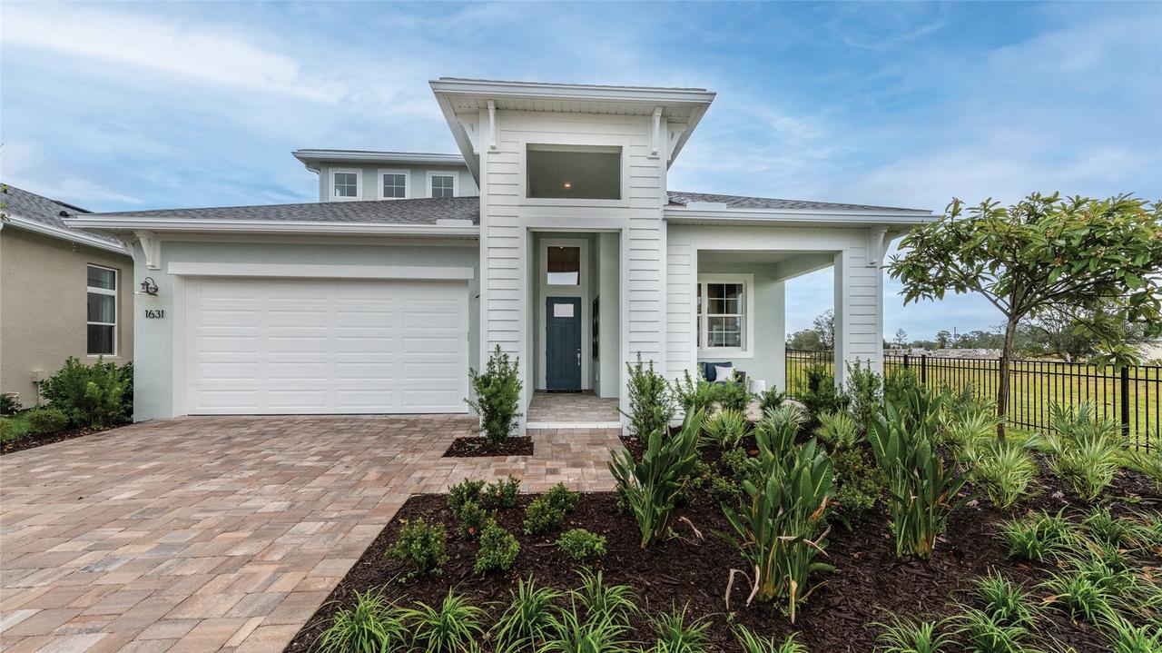 807 Liliana Dr., Deland, FL 32724