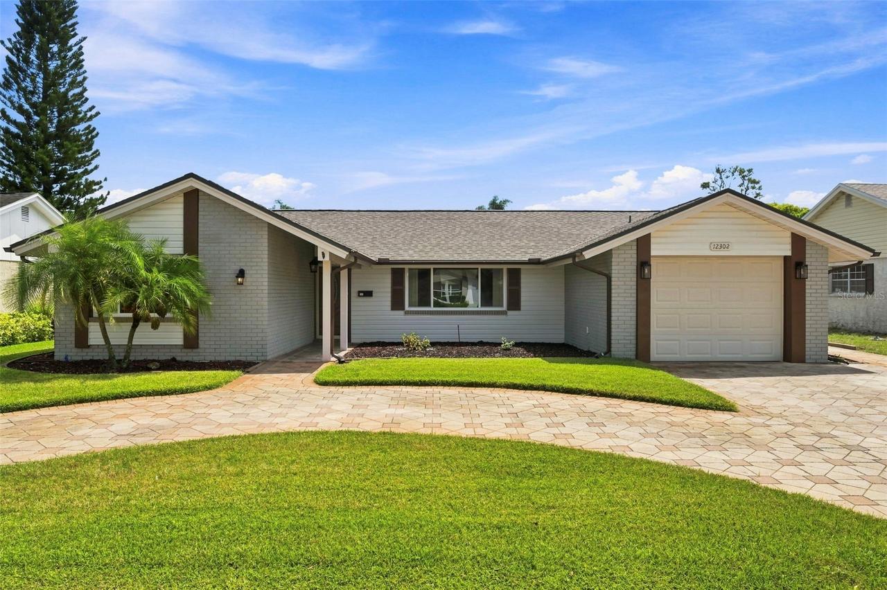 12302 Quail Run Row, Hudson, FL 34667