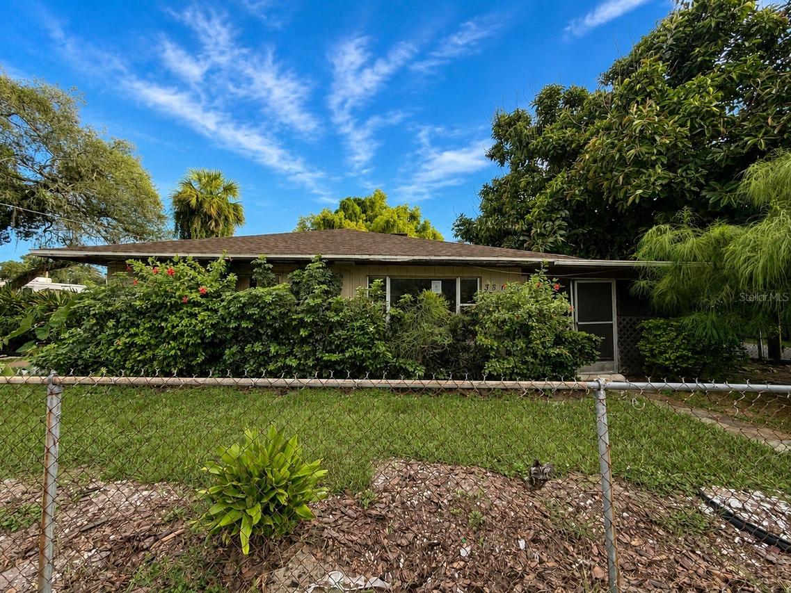 3801 E Osborne Ave., Tampa, FL 33610