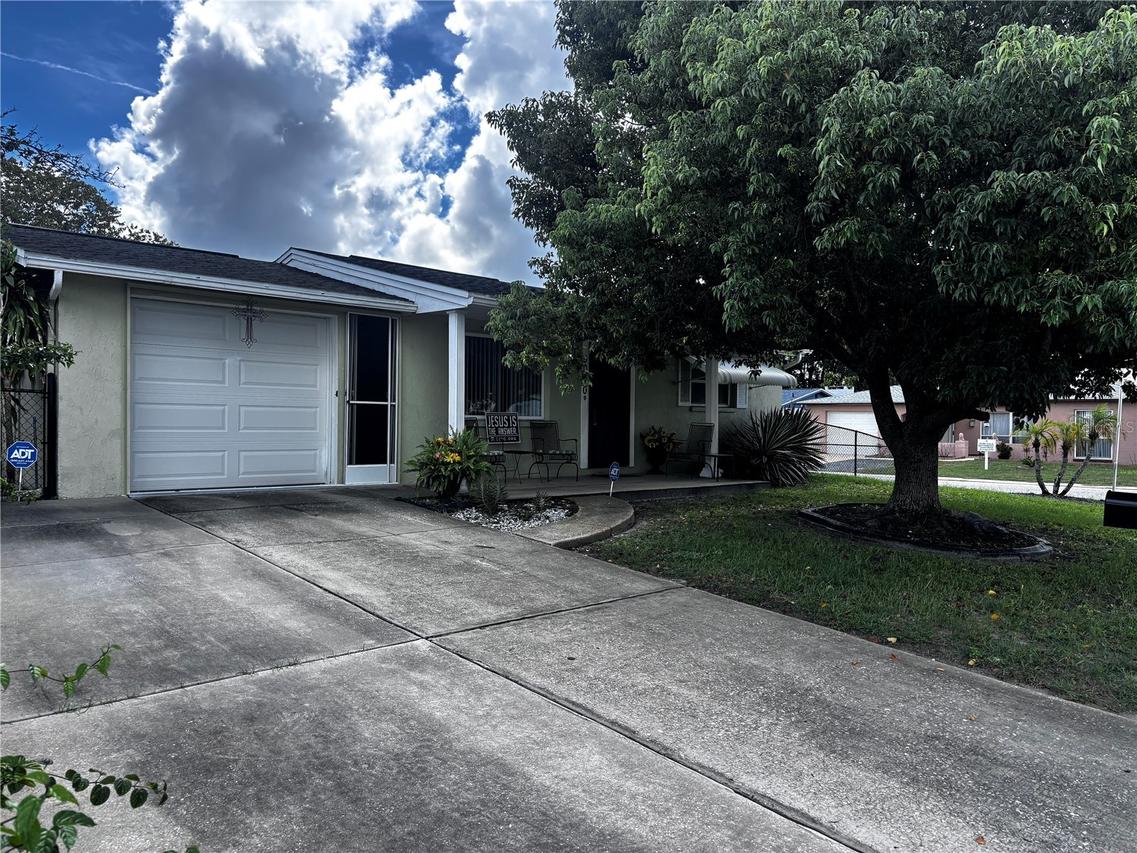 9040 Chatam Ln., Port Richey, FL 34668