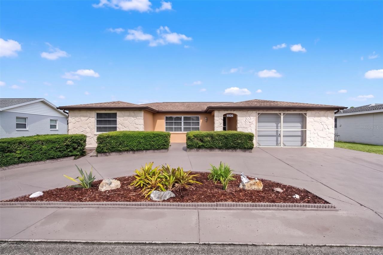 9926 Lakeside Ln., Port Richey, FL 34668