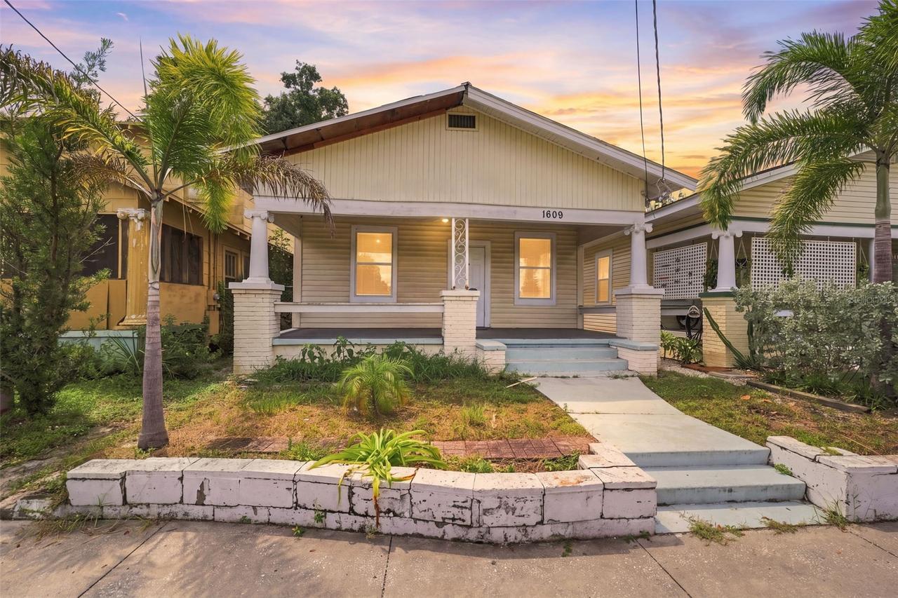 1609 E Lake Ave., Tampa, FL 33610