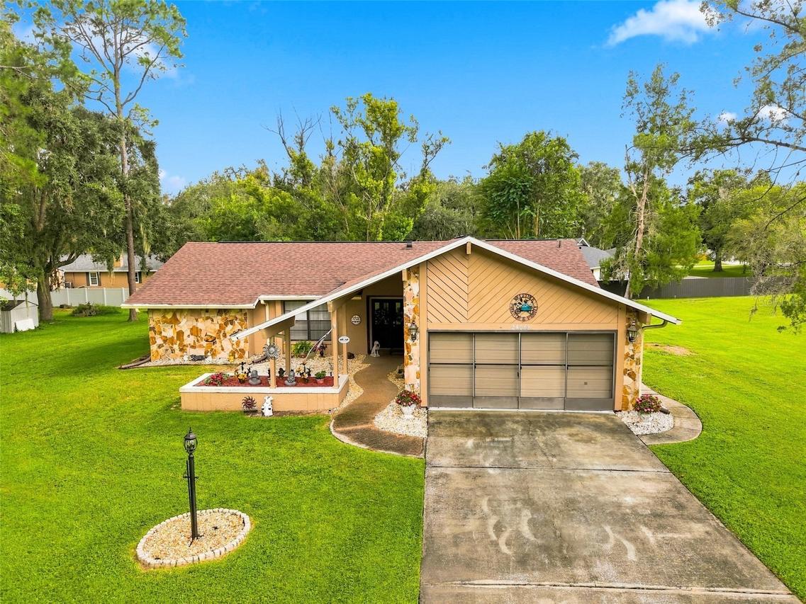 24088 Eppley Dr., Brooksville, FL 34601