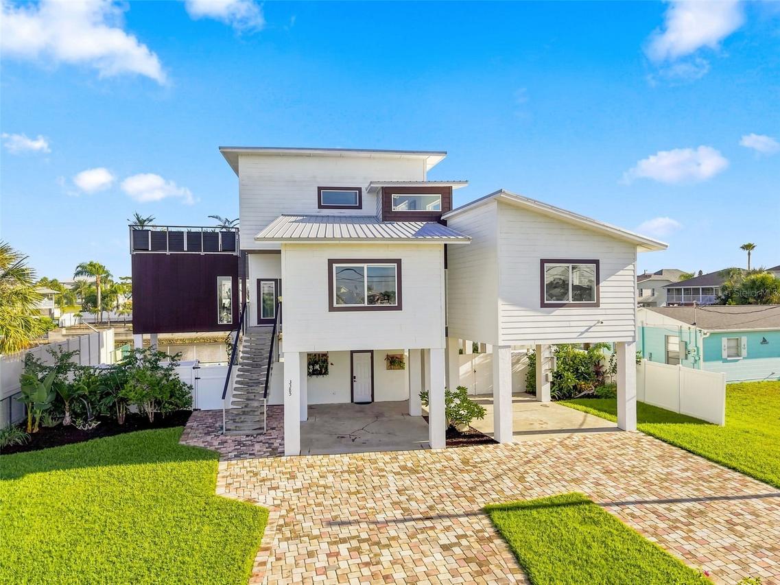 3385 Gulfview Dr., Hernando Beach, FL 34607