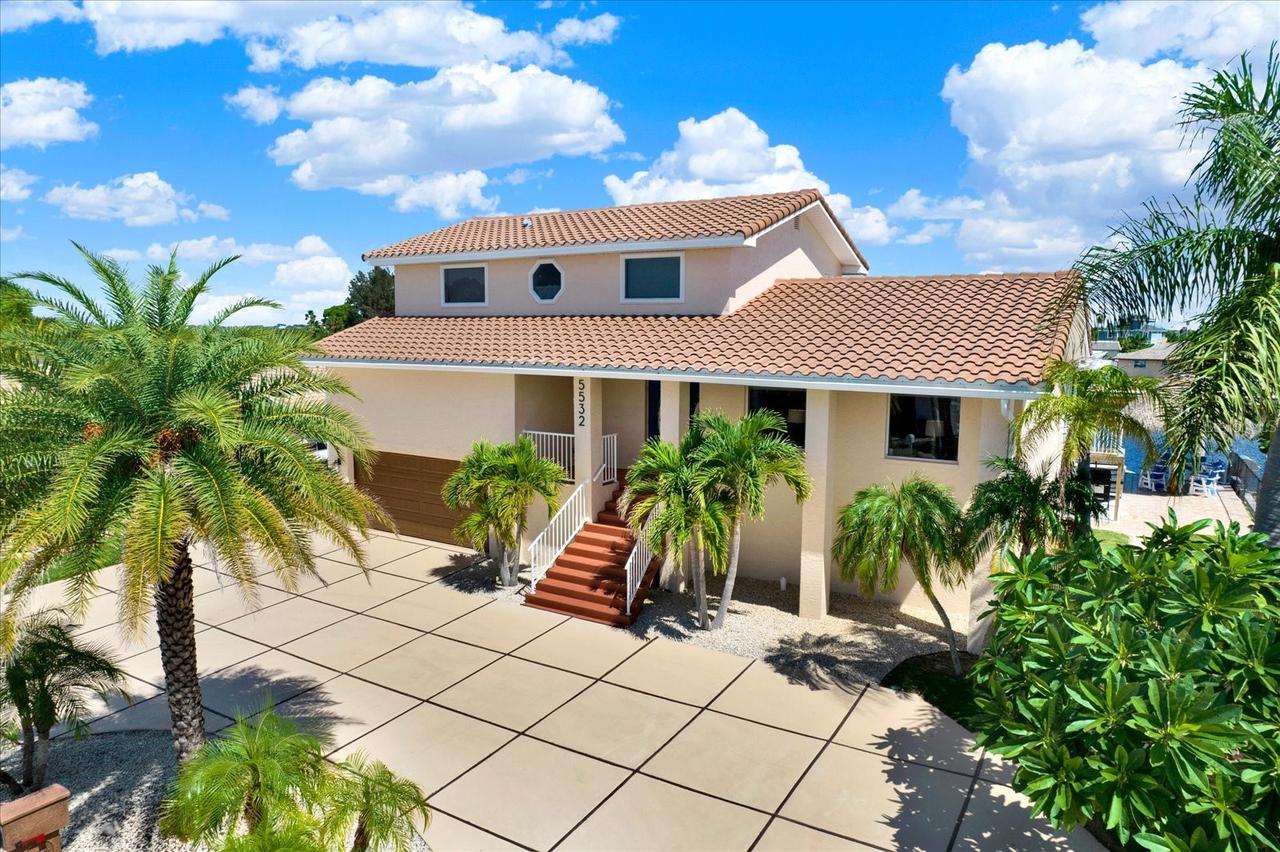5532 Pilots Pl., New Port Richey, FL 34652