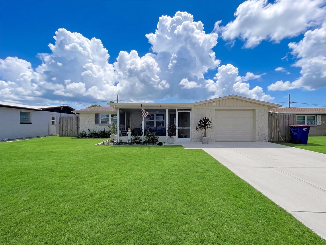 3748 Redwood Dr., Holiday, FL 34691