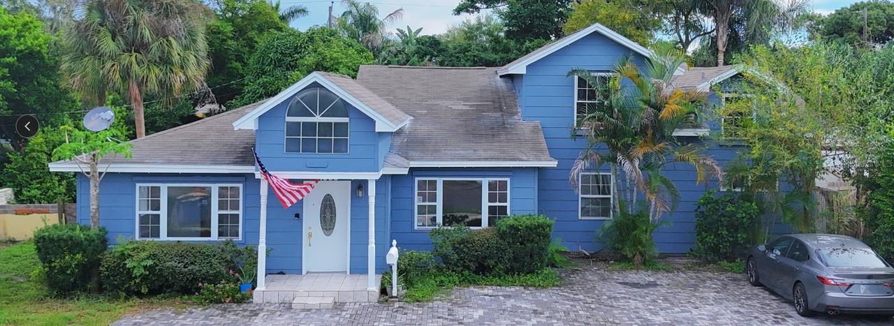 1655 Drew St., Clearwater, FL 33755