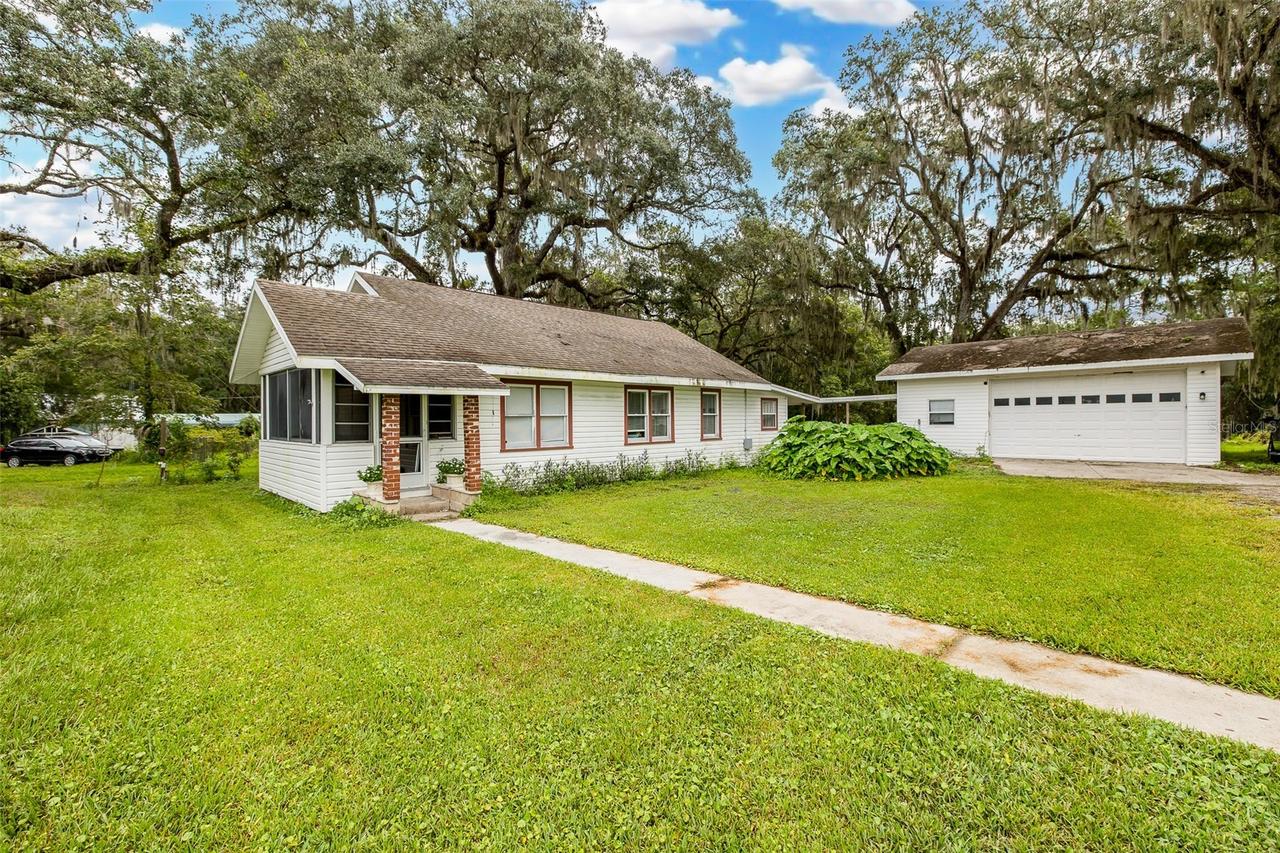 1205 S Main St., Brooksville, FL 34601