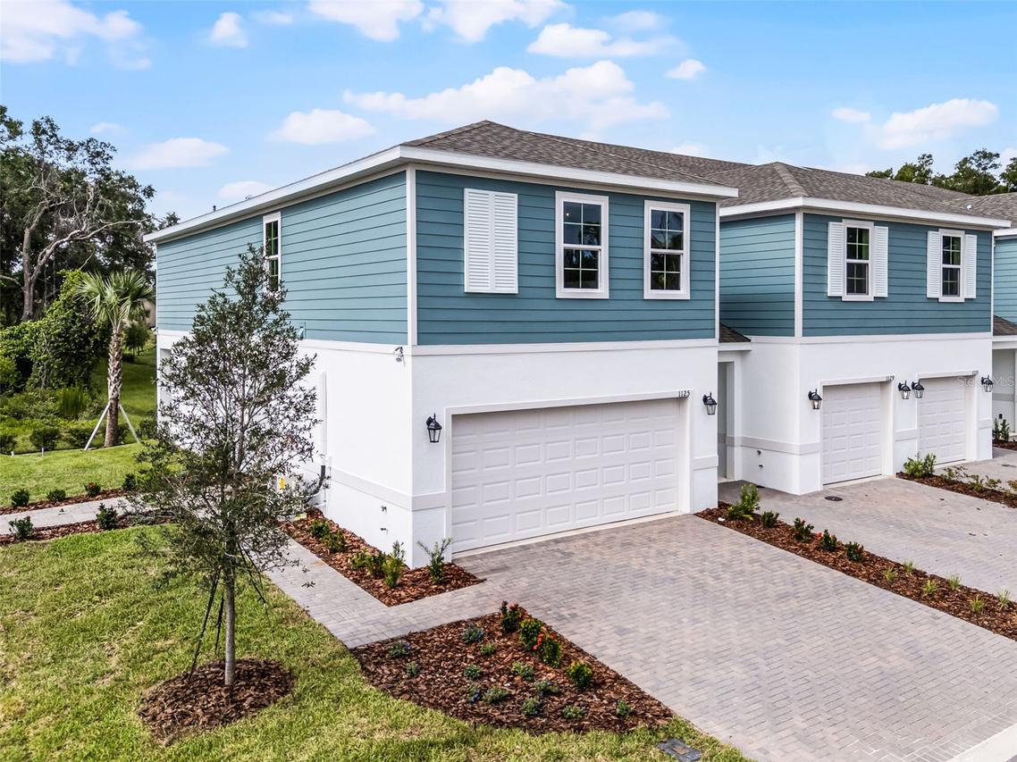 689 Florida Elm Ct., Deland, FL 32720