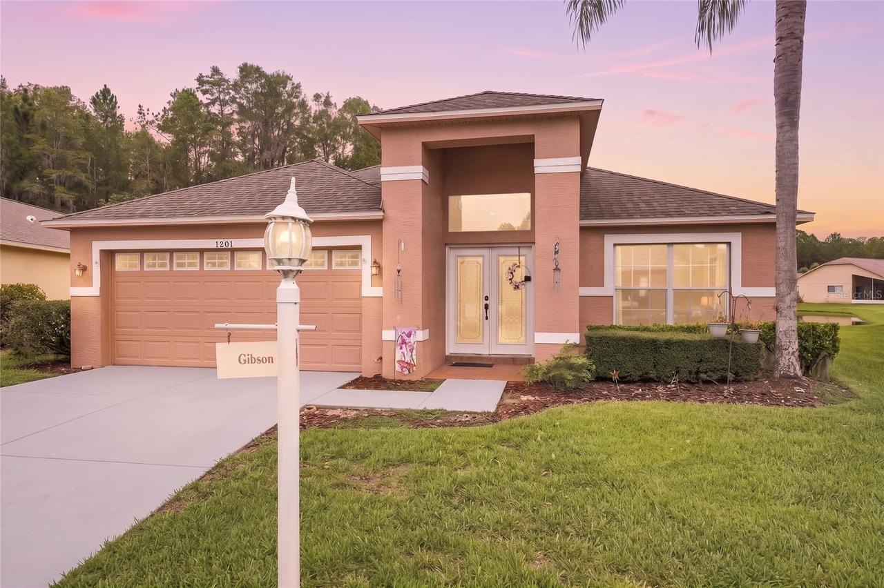 1201 Dustan Pl., Trinity, FL 34655