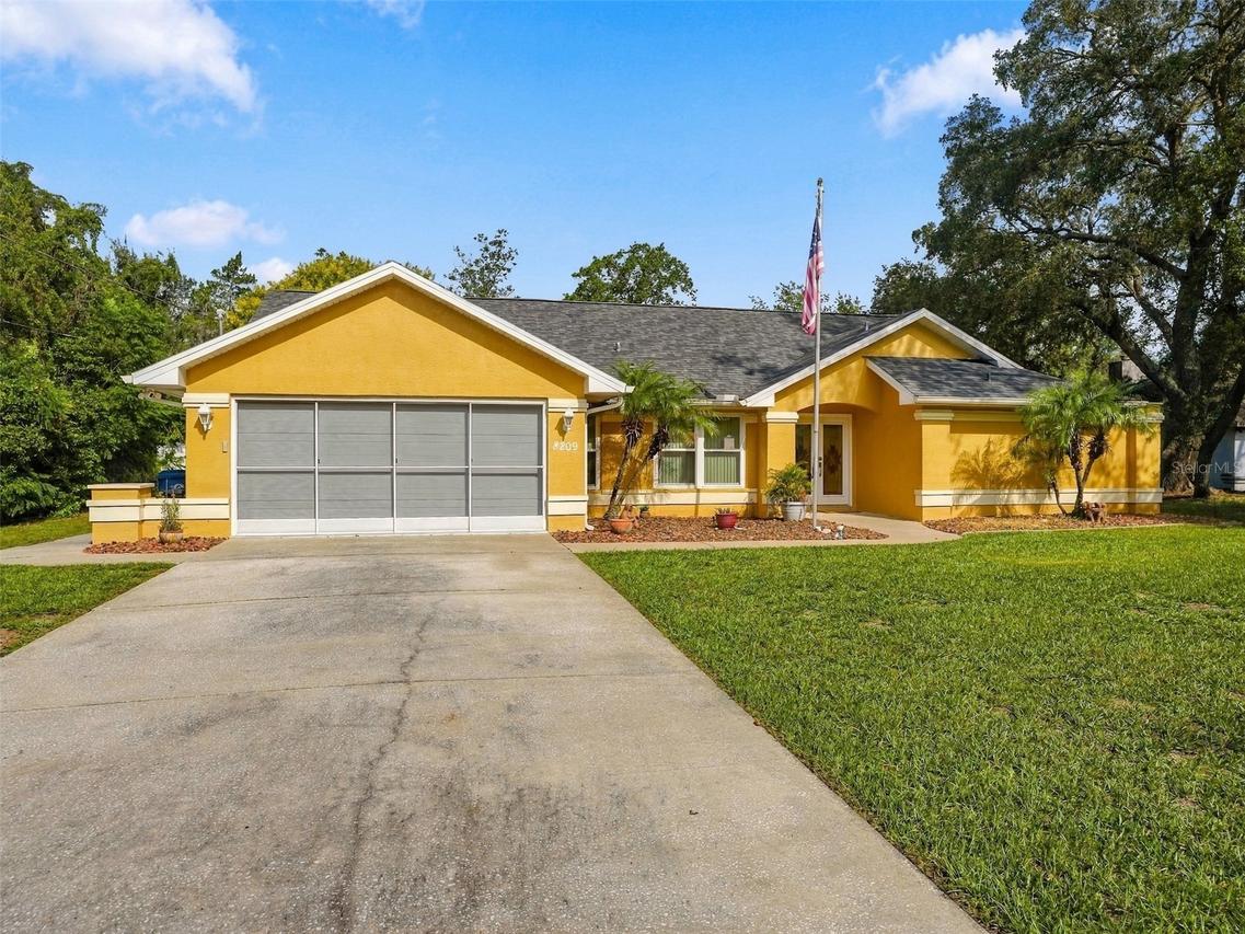 8209 Alhambra Ct., Spring Hill, FL 34606