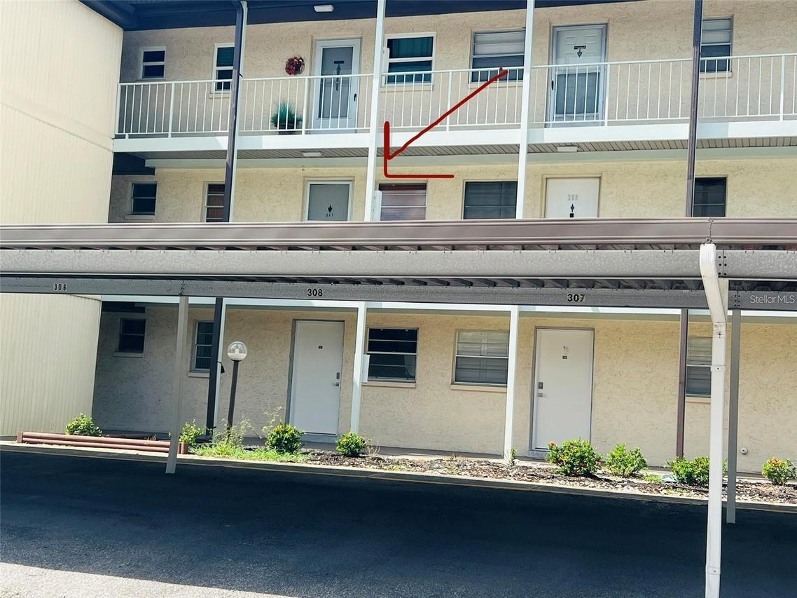 5245 Amulet Dr. #207, New Port Richey, FL 34652