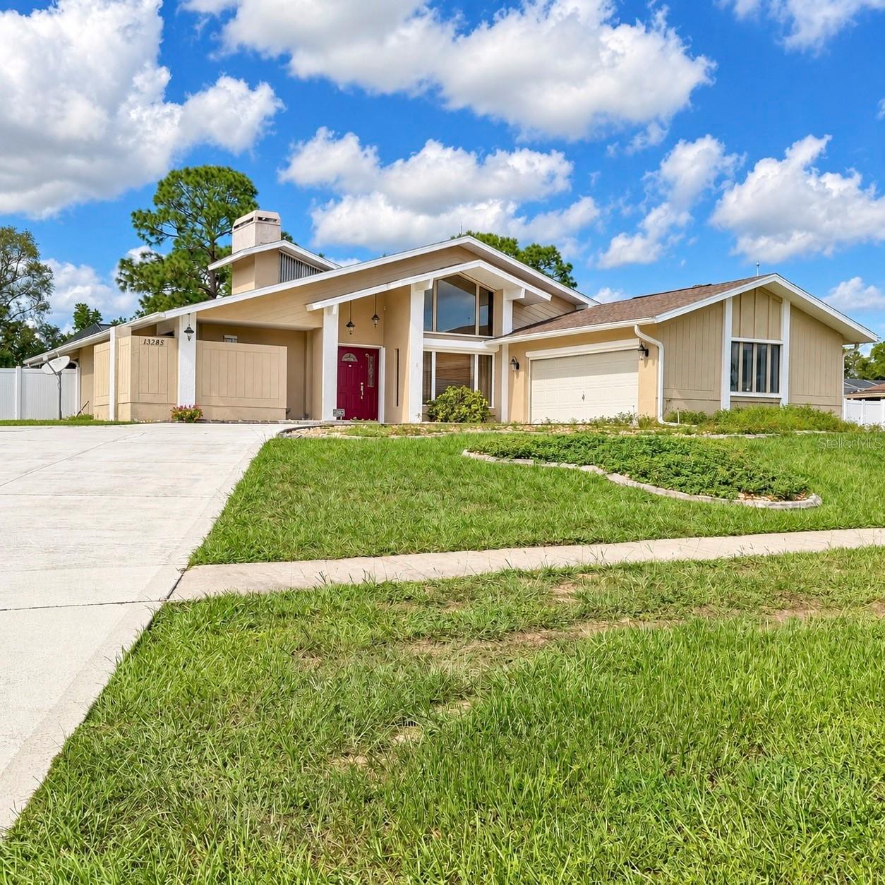 13285 Cecil Ct., Spring Hill, FL 34609