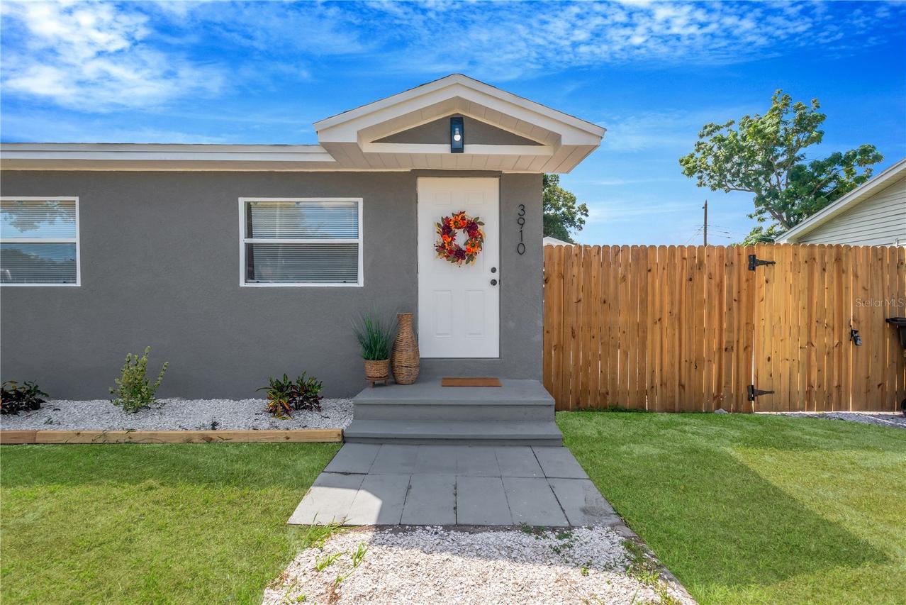 3910 56th Ave., St Petersburg, FL 33714