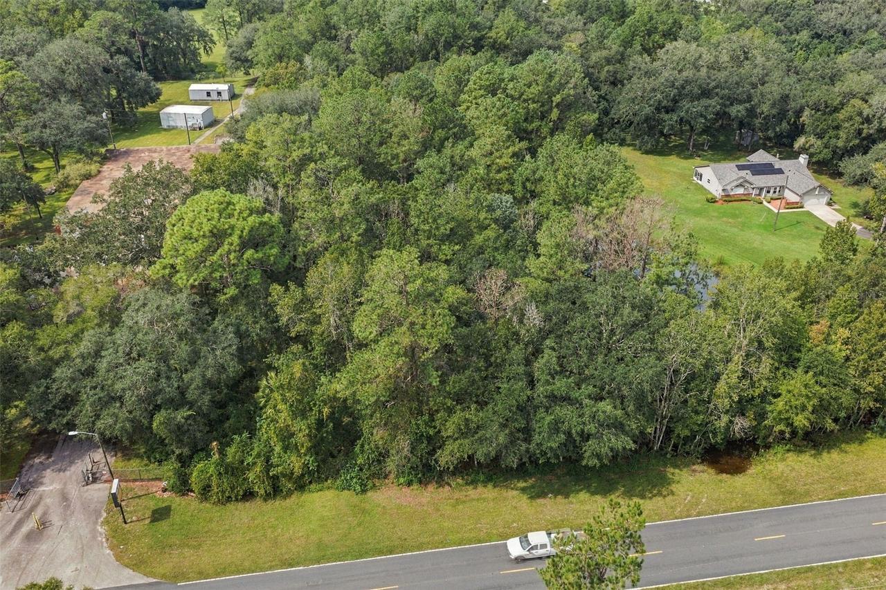 000 Emerson Rd., Brooksville, FL 34601
