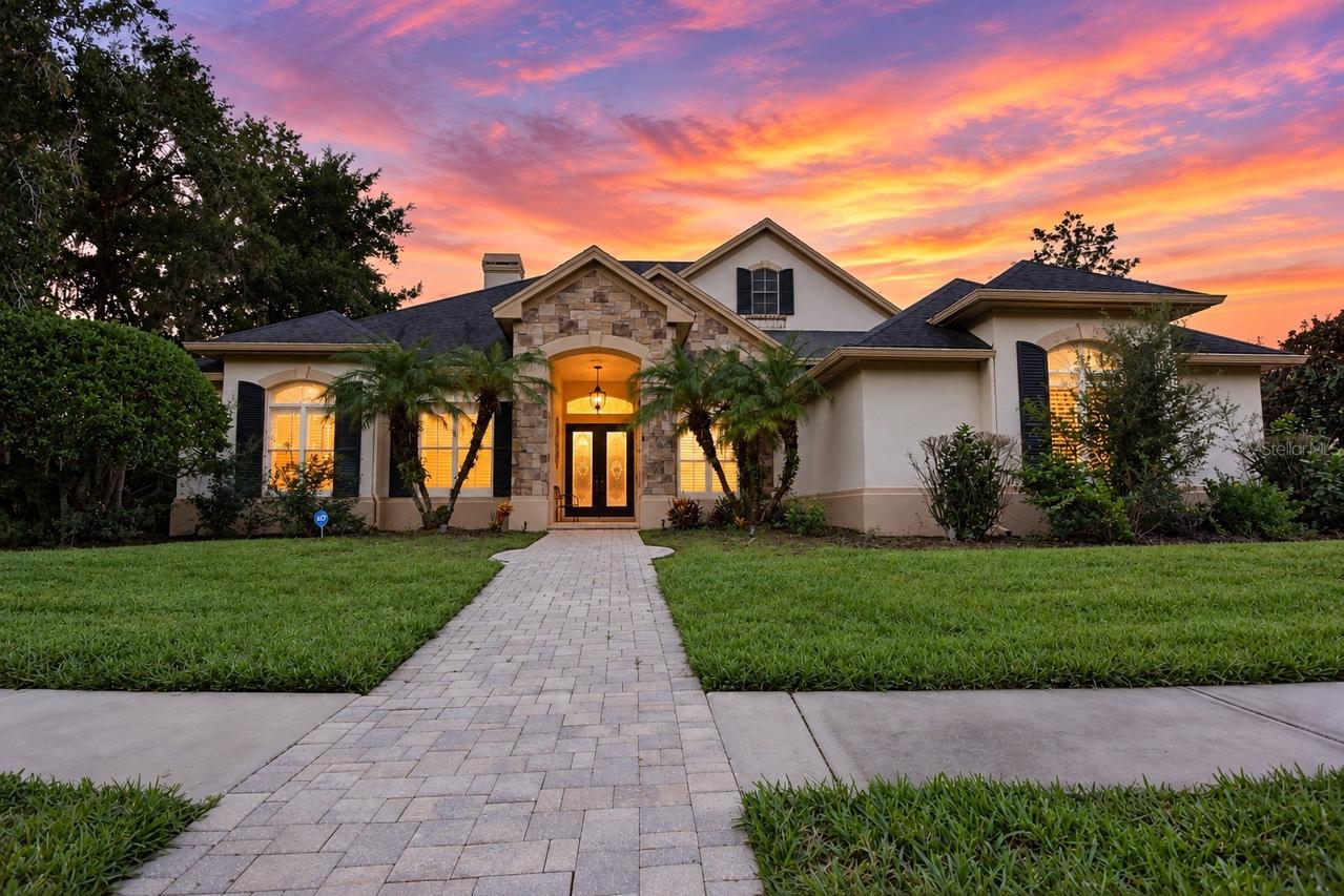 918 Shoals Landing Dr., Brandon, FL 33511