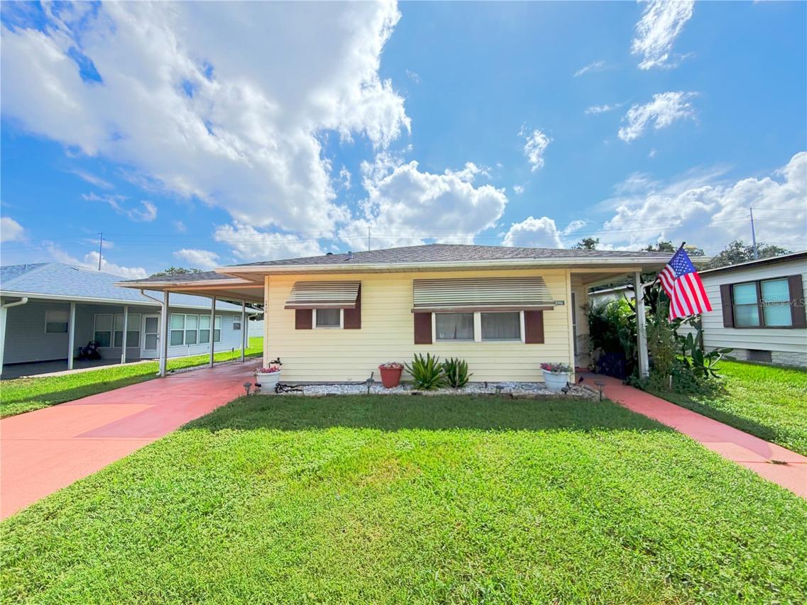 1420 Colonnades Cir., Lakeland, FL 33811