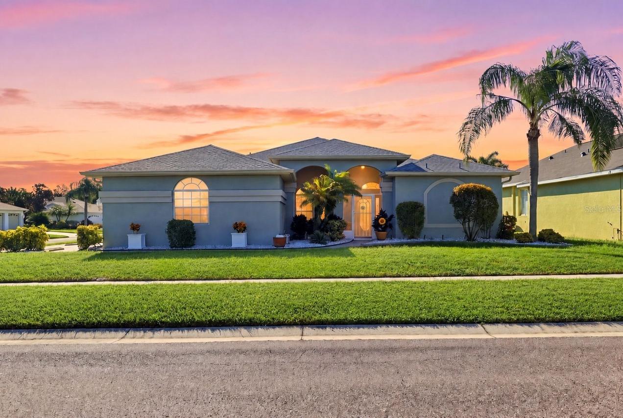 1623 Vistoso Ln., Ruskin, FL 33573