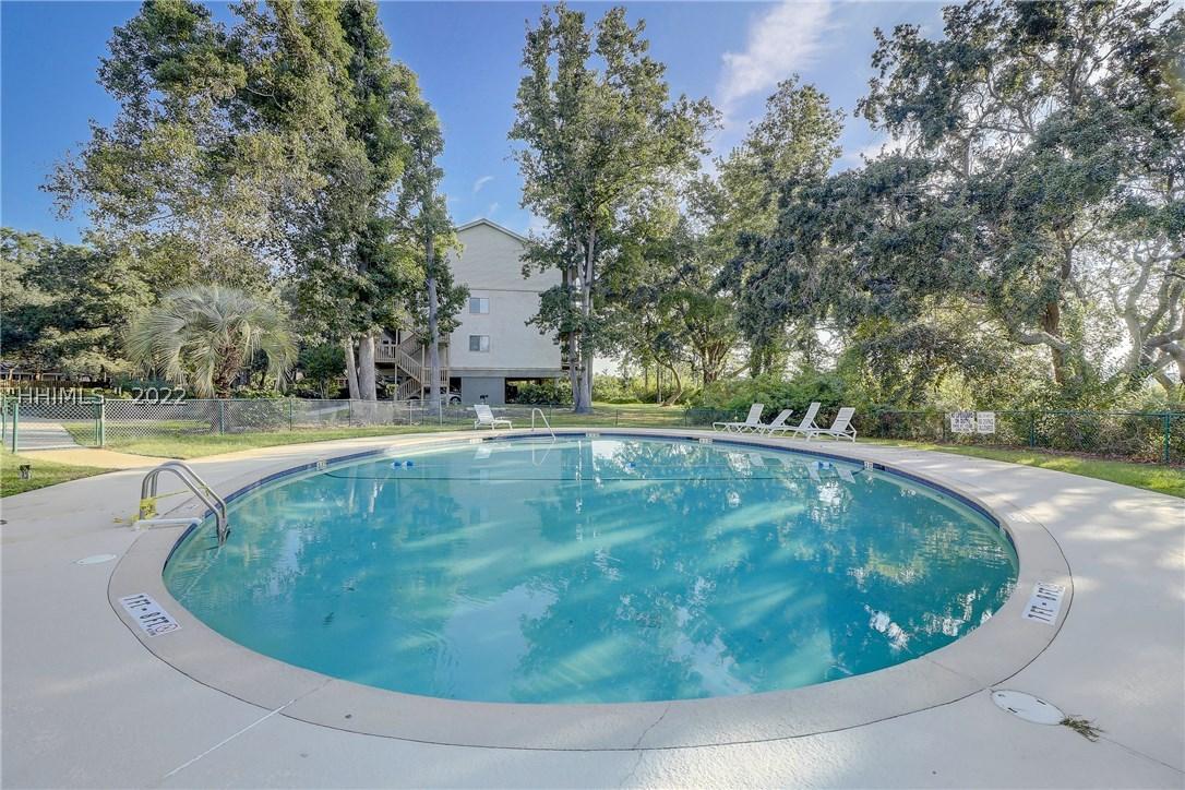 156 Dillon Rd. #210, Hilton Head Island, SC 29926