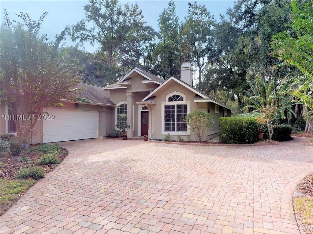 2 Greenwood Dr., Bluffton, SC 29910