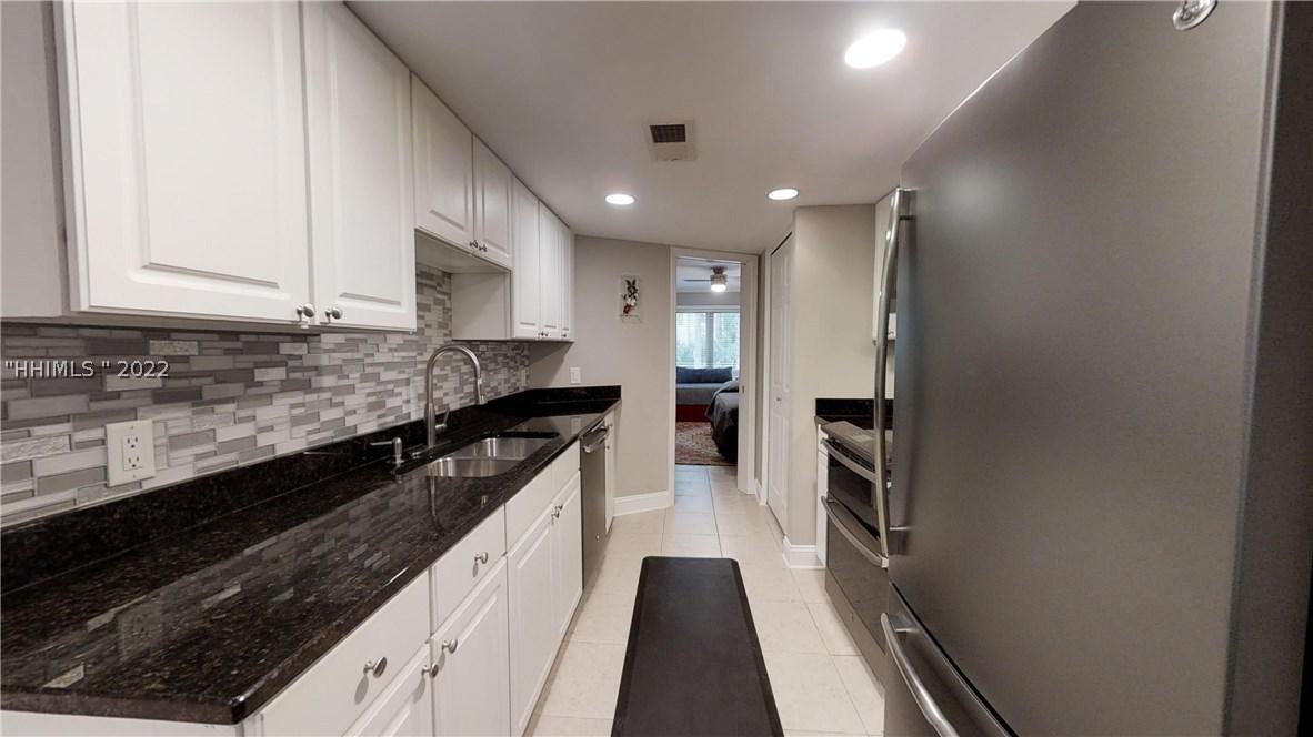 24 Deallyon Ave. #19, Hilton Head Island, SC 29928