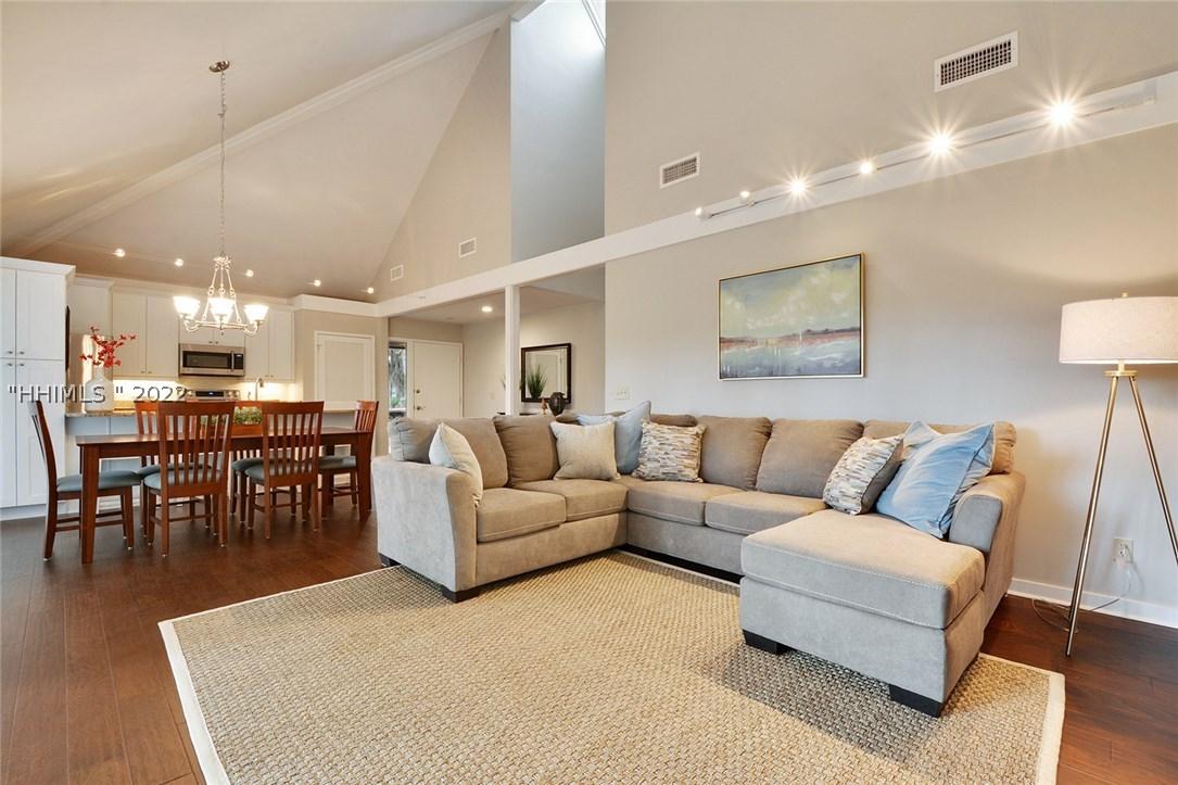 111 Devils Elbow Ln., Hilton Head Island, SC 29926