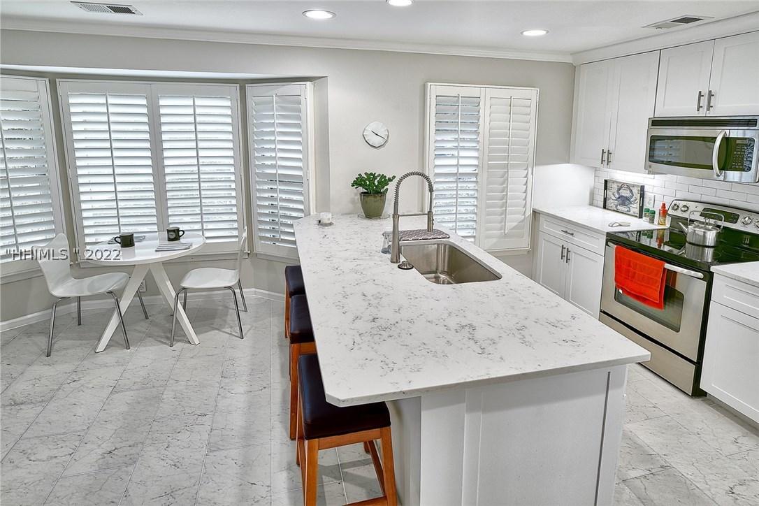 50 Crooked Pond Dr., Hilton Head Island, SC 29926