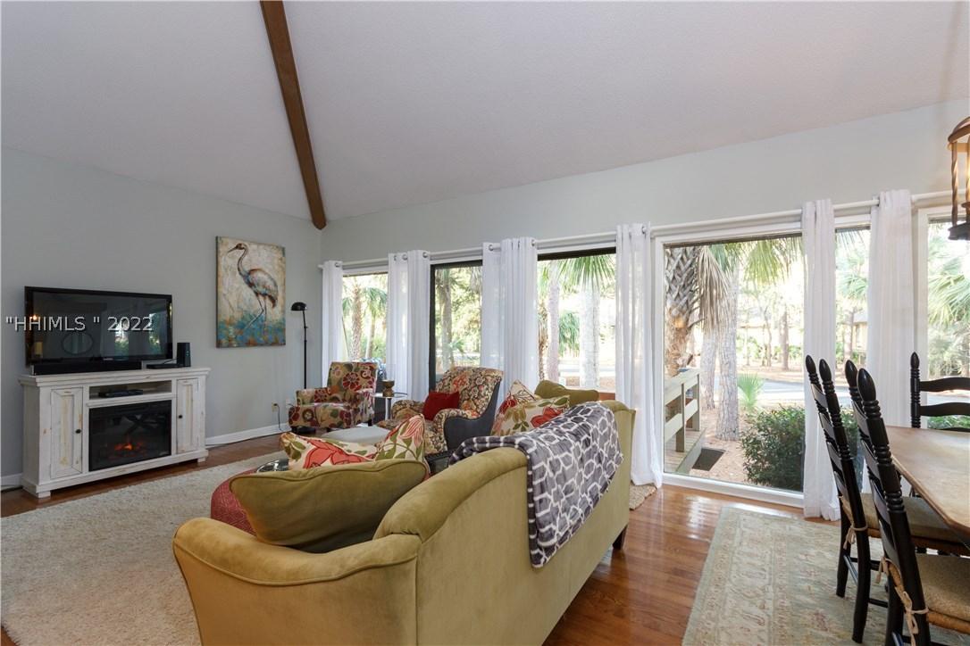 124 Devils Elbow Ln., Hilton Head Island, SC 29926