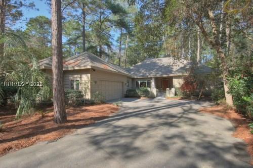 40 Edgewood Dr., Hilton Head Island, SC 29926