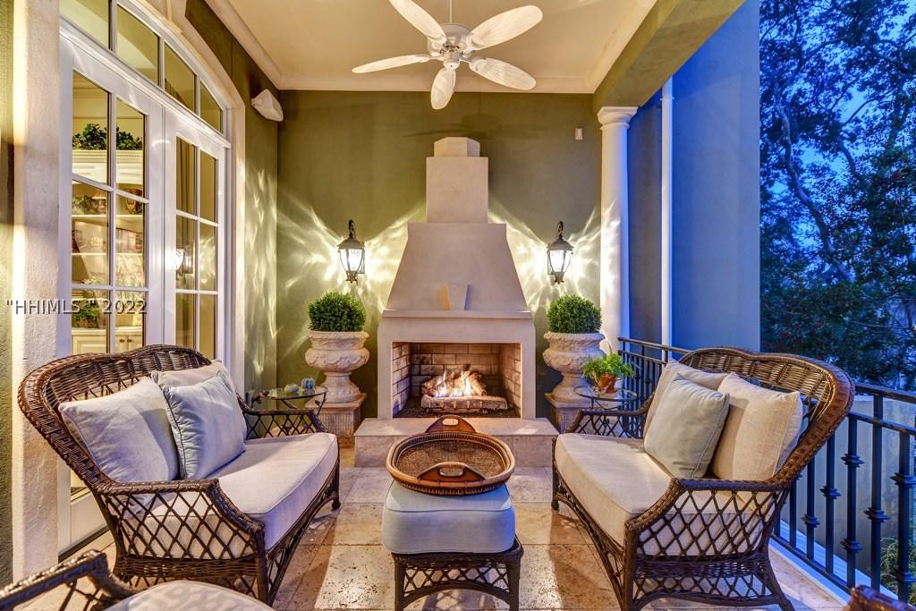 6 Sailwing Ln., Hilton Head Island, SC 29926