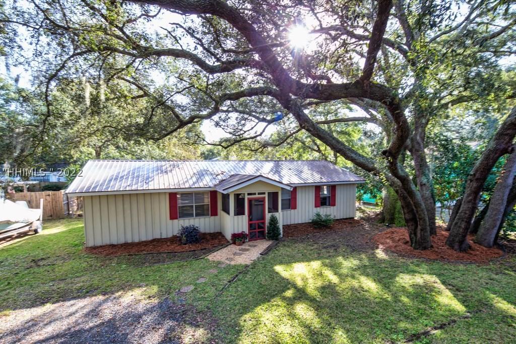 12 Oleander St., Hilton Head Island, SC 29928