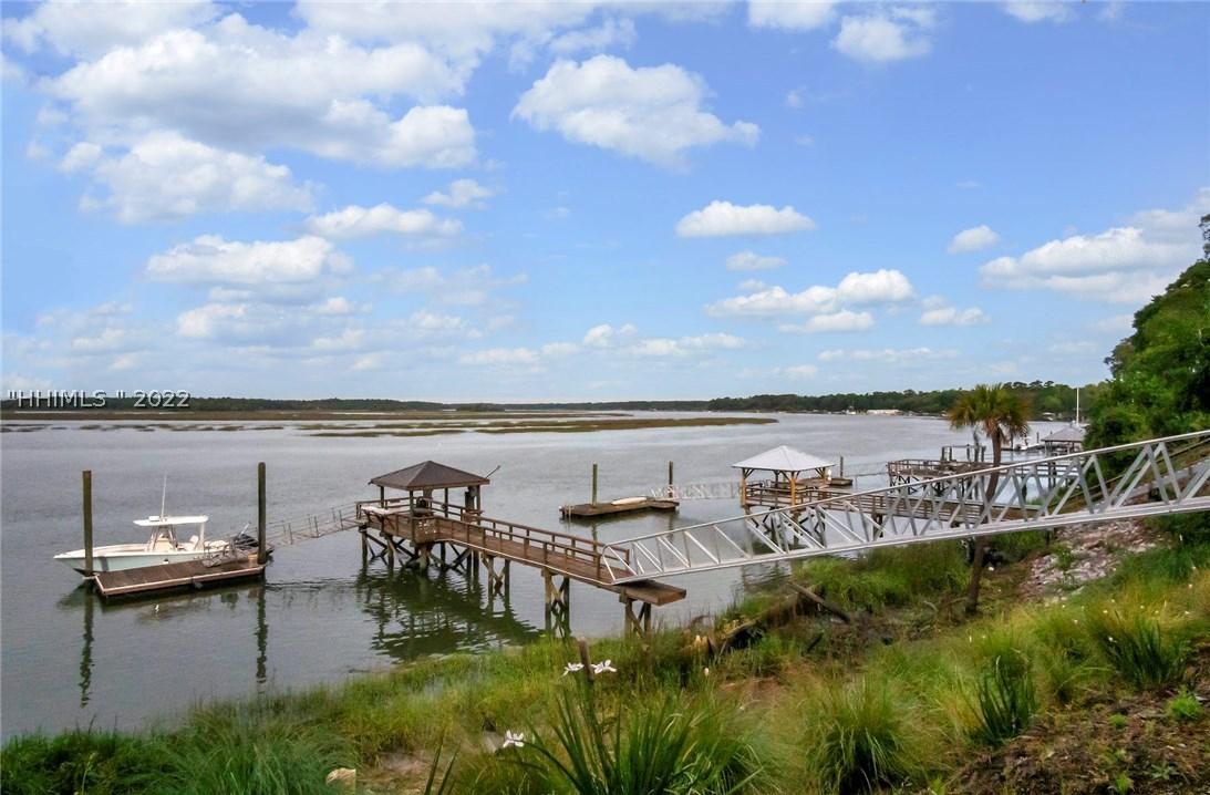 20 Castle Point Rd, Bluffton, SC 29910