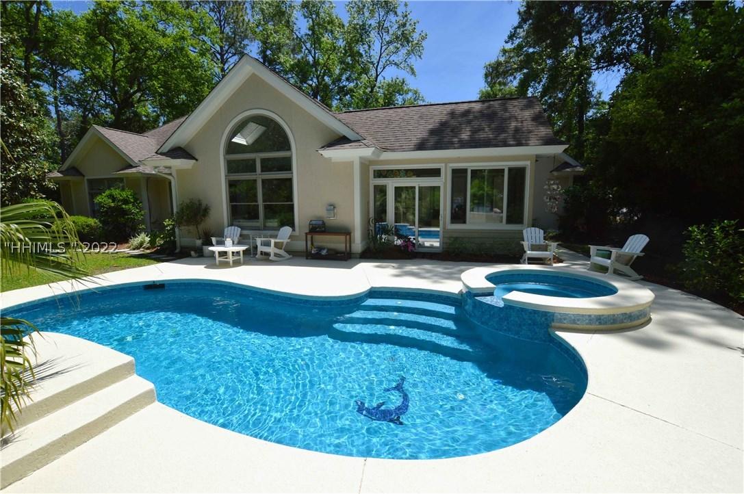 4 Ventura Ln., Hilton Head Island, SC 29926