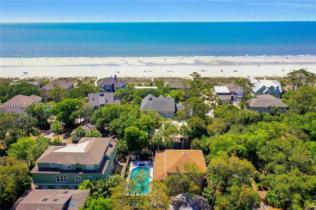 19 Dove St., Hilton Head Island, SC 29928