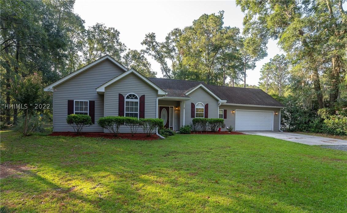 8 Woods Ln., Beaufort, SC 29907