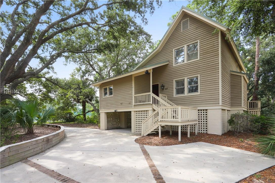 227 S Sea Pines Dr., Hilton Head Island, SC 29928
