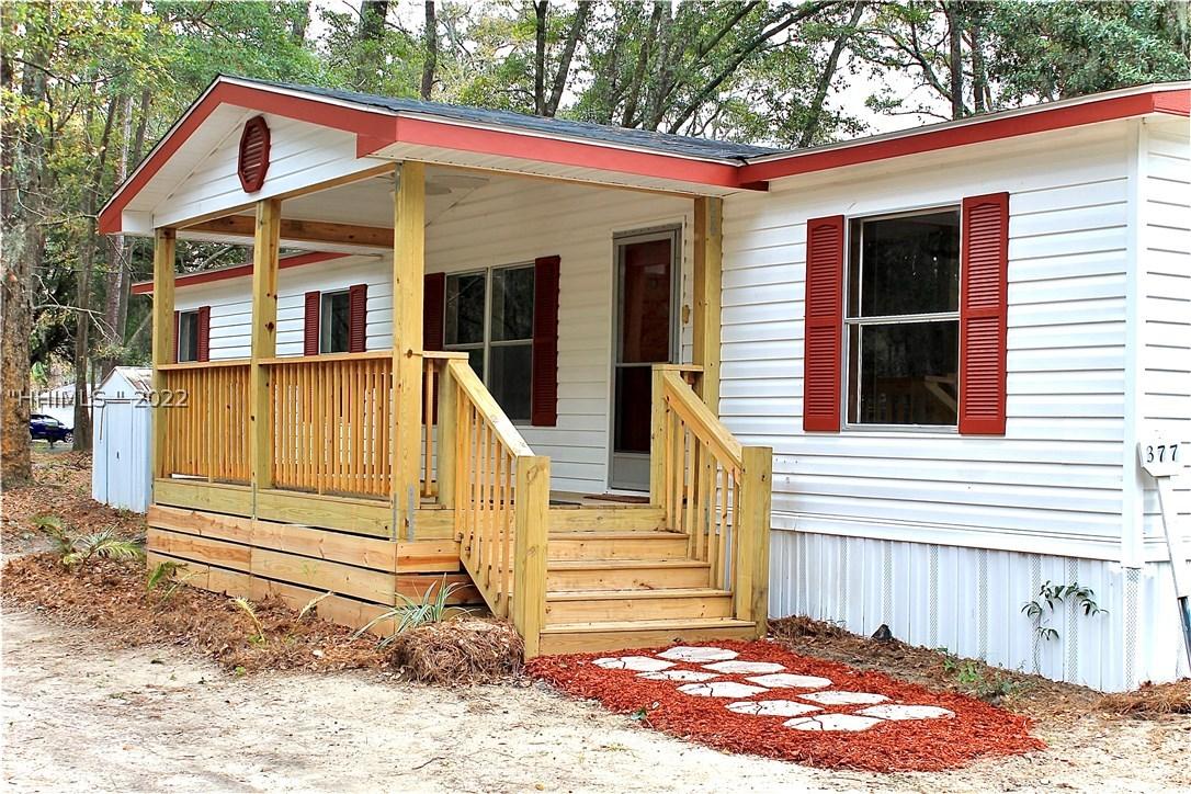 377 Joe Frazier Rd., Burton, SC 29906