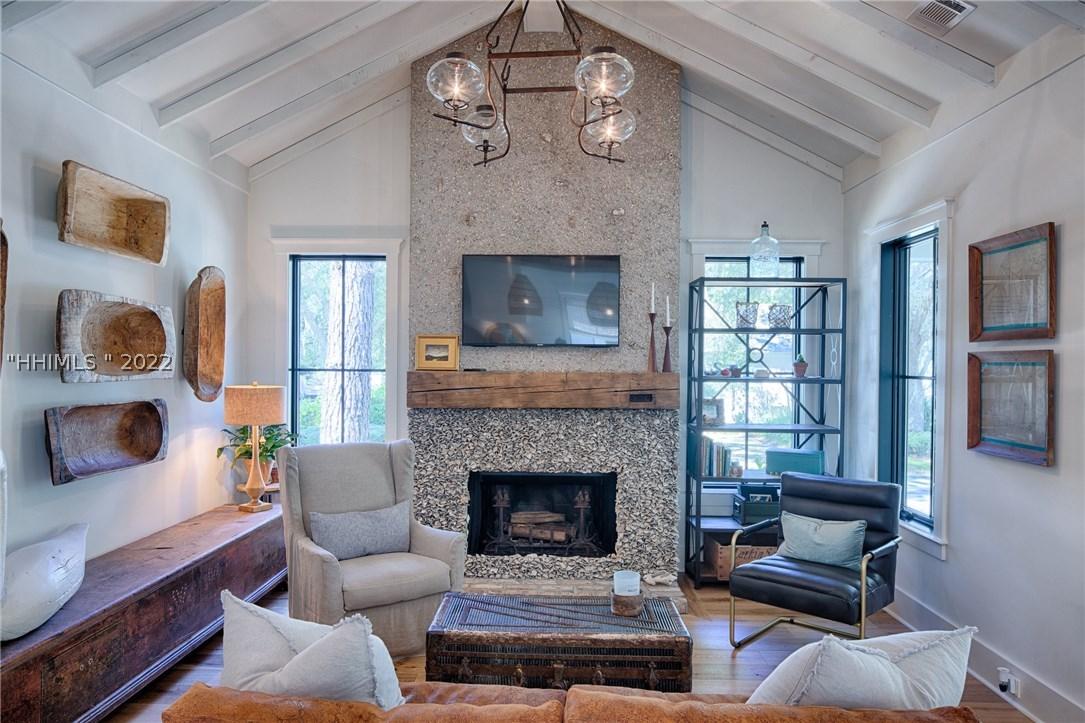 42 Myrtle View St, Bluffton, SC 29910