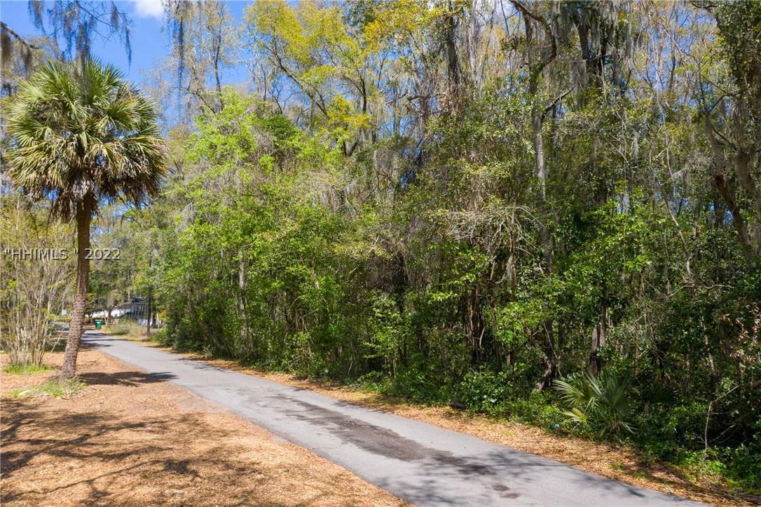 25 Maiden Ln., Bluffton, SC 29910