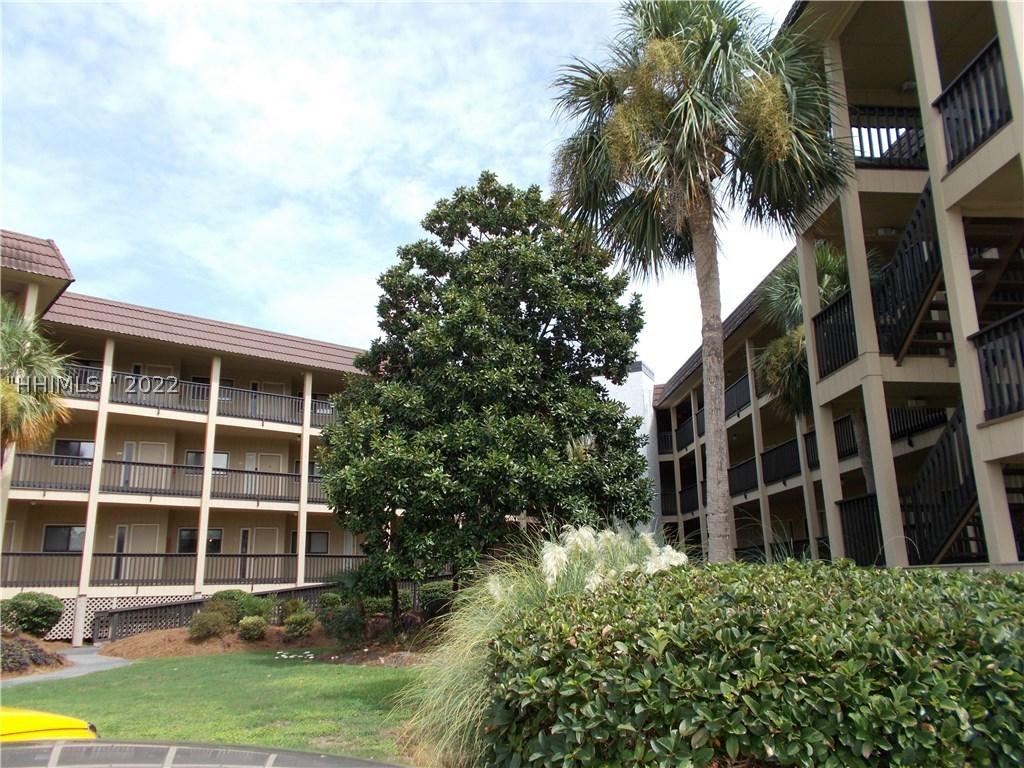 40 Folly Field Rd. #A102, Hilton Head Island, SC 29928