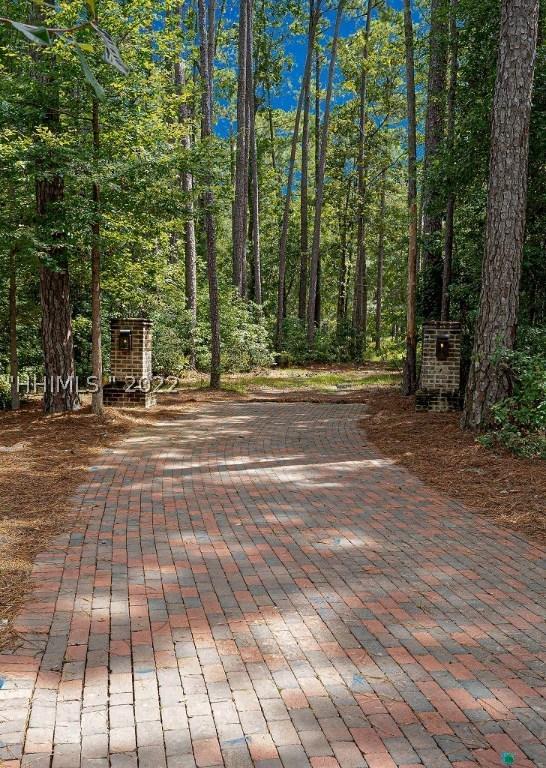 390 Old Palmetto Bluff Rd., Bluffton, SC 29910