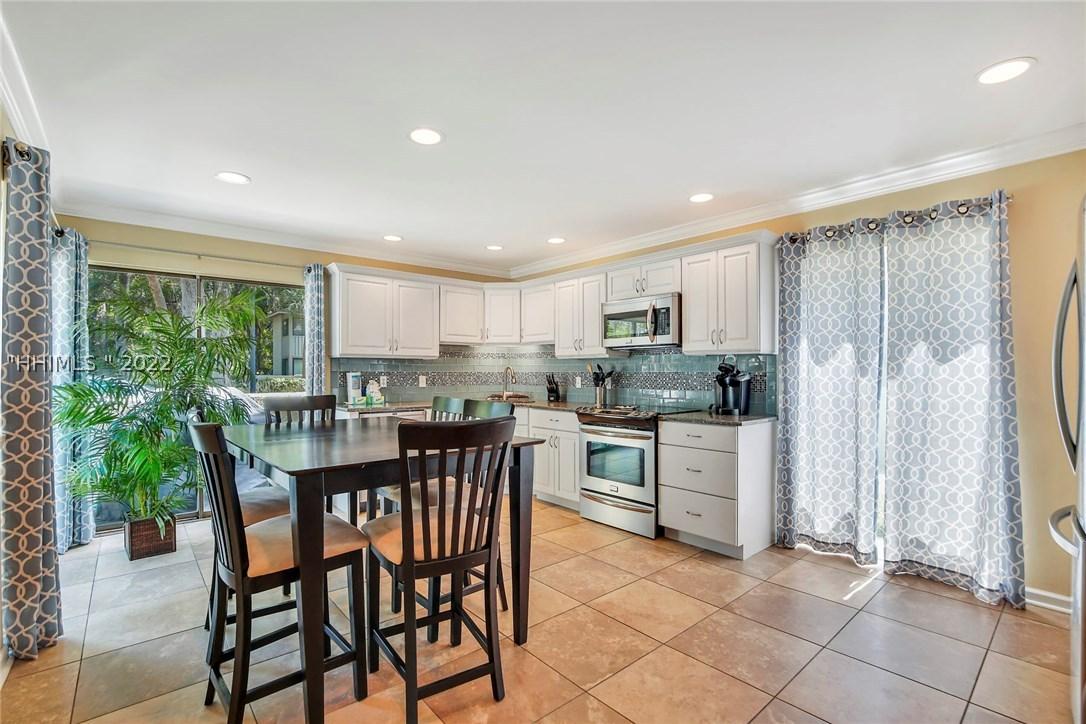 90 Gloucester Rd. #1106, Hilton Head Island, SC 29928