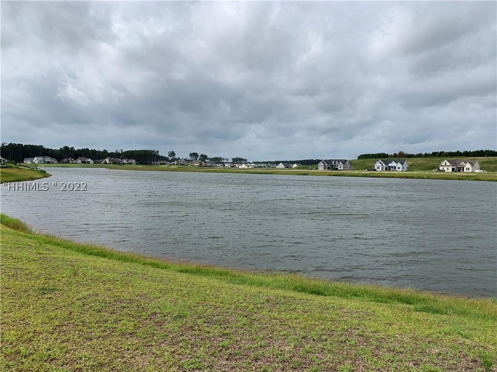 420 Flatwater Dr., Bluffton, SC 29910