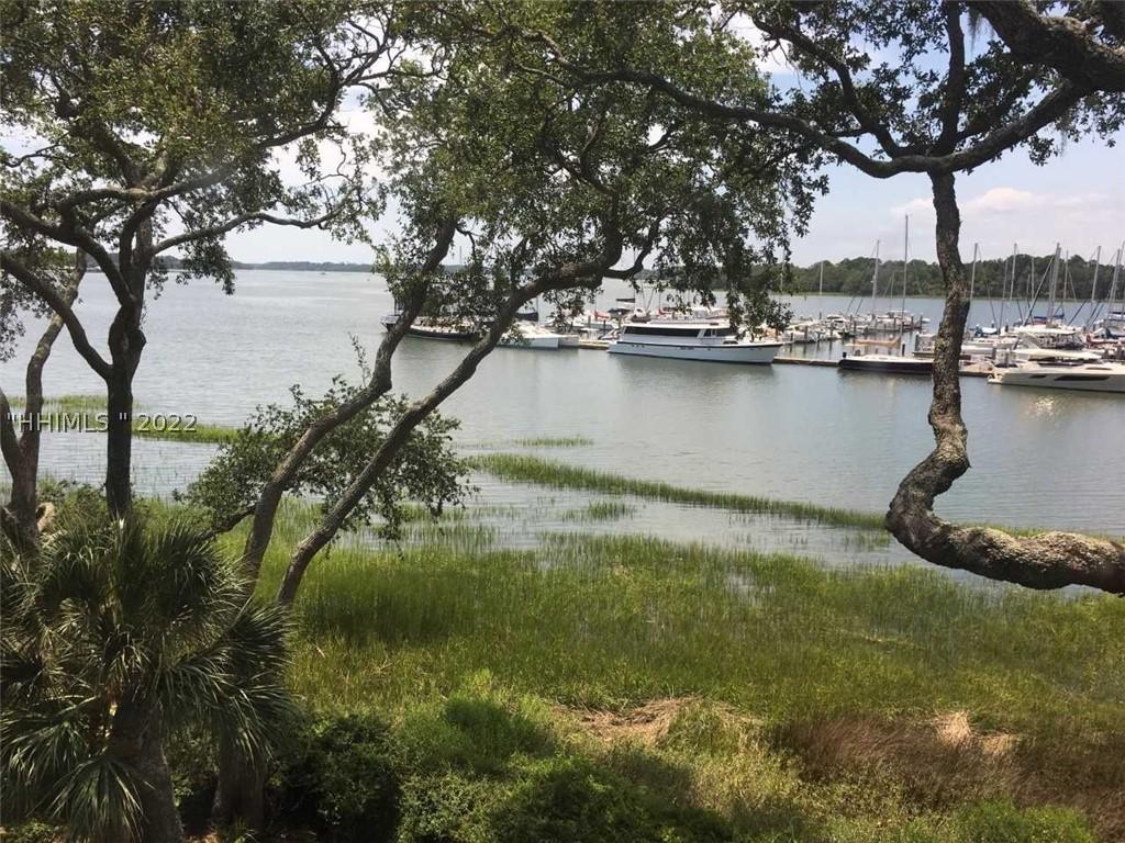 73 Skull Creek Dr. #309, Hilton Head Island, SC 29926