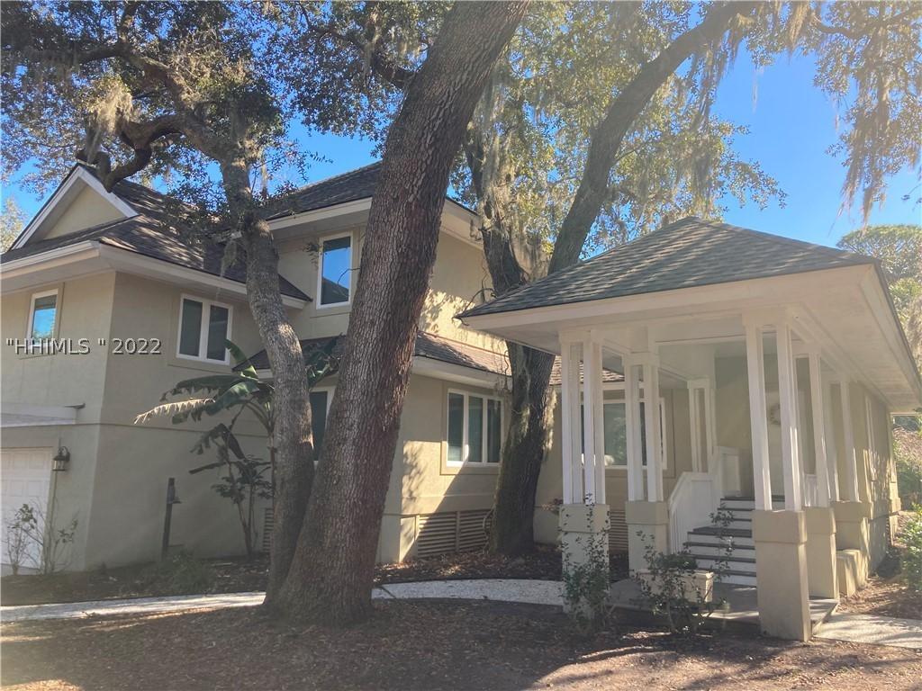 30 Firethorn Ln., Hilton Head Island, SC 29928