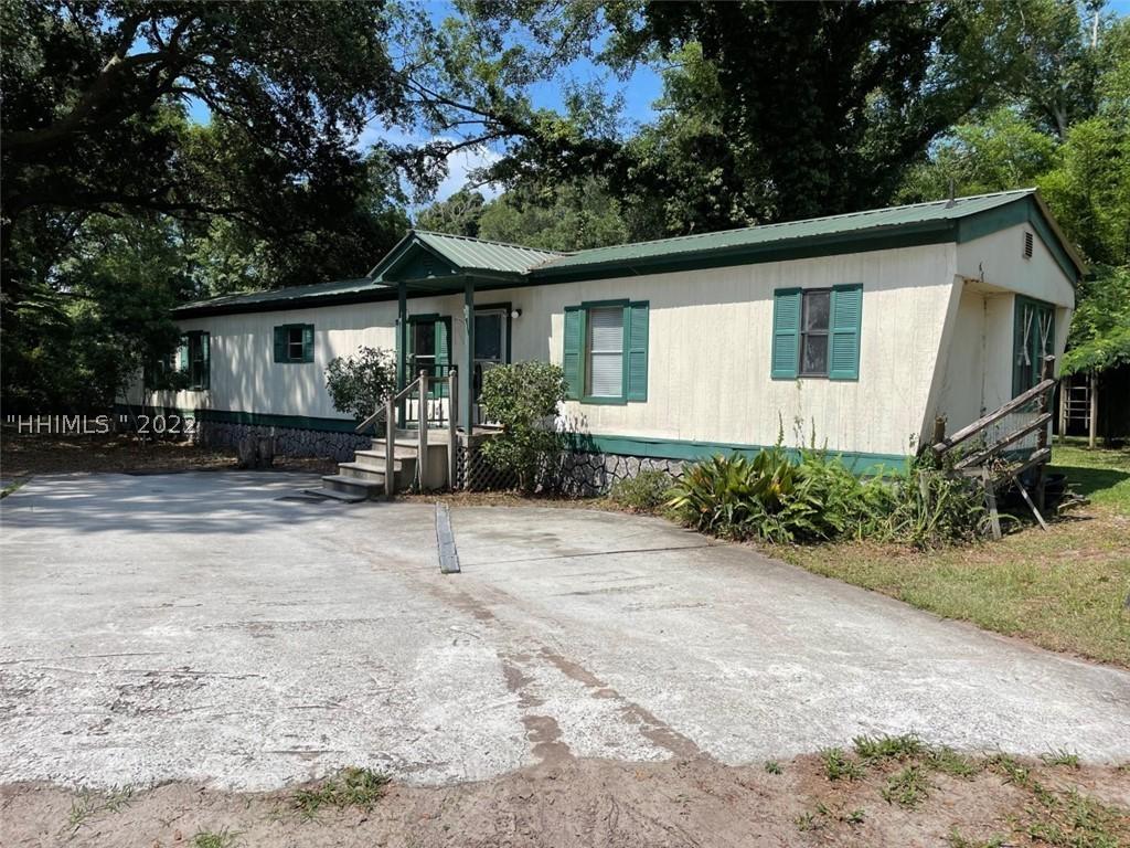 275 Mitchellville Rd., Hilton Head Island, SC 29926