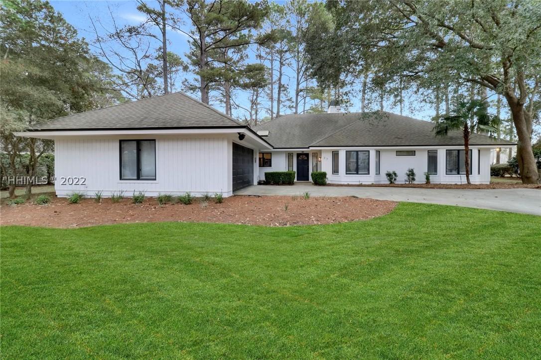 37 Fairway Dr, Bluffton, SC 29910