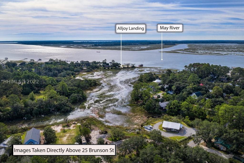25 Brunson St., Bluffton, SC 29910